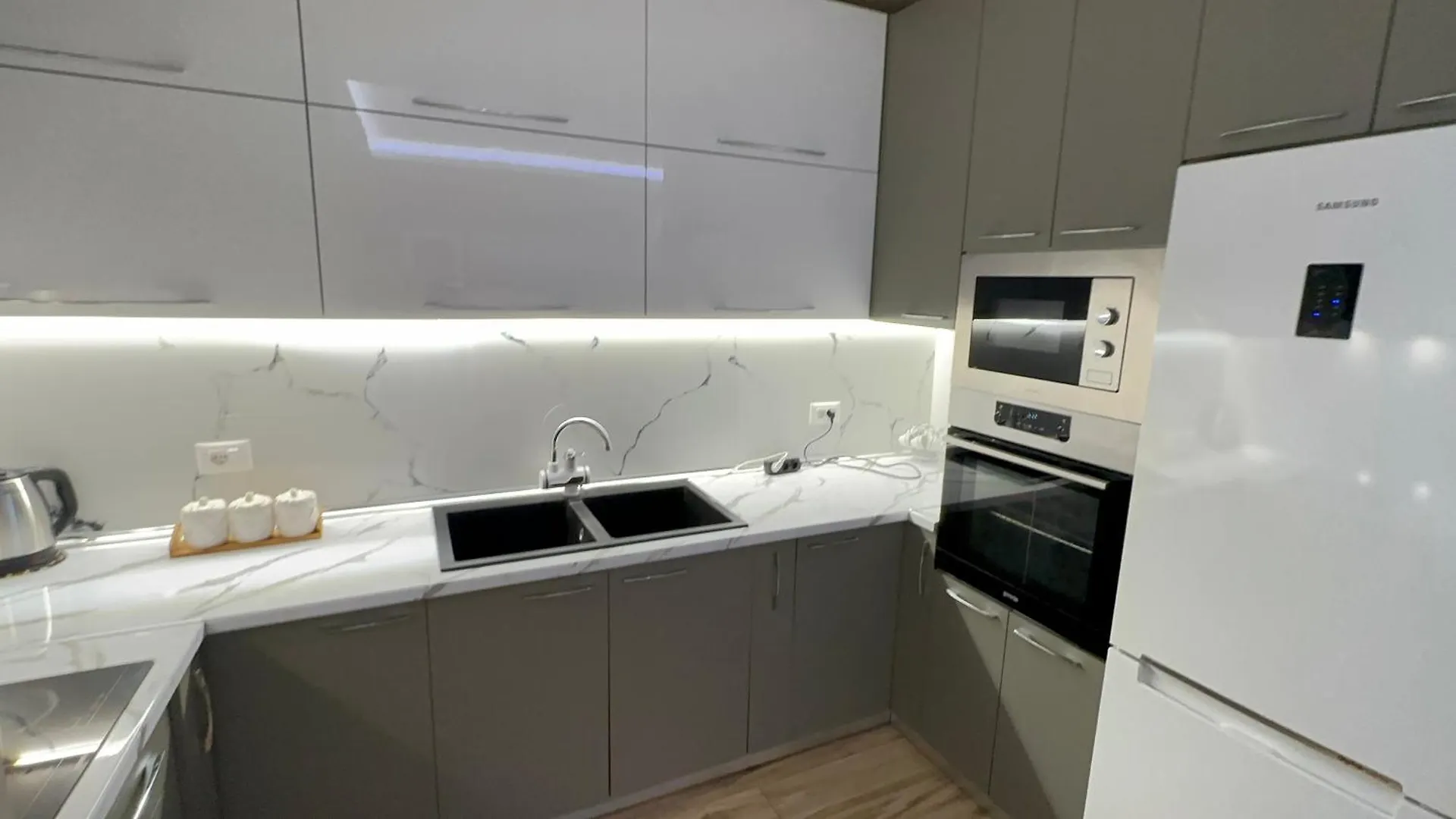 Square Inn Tirana Apartment